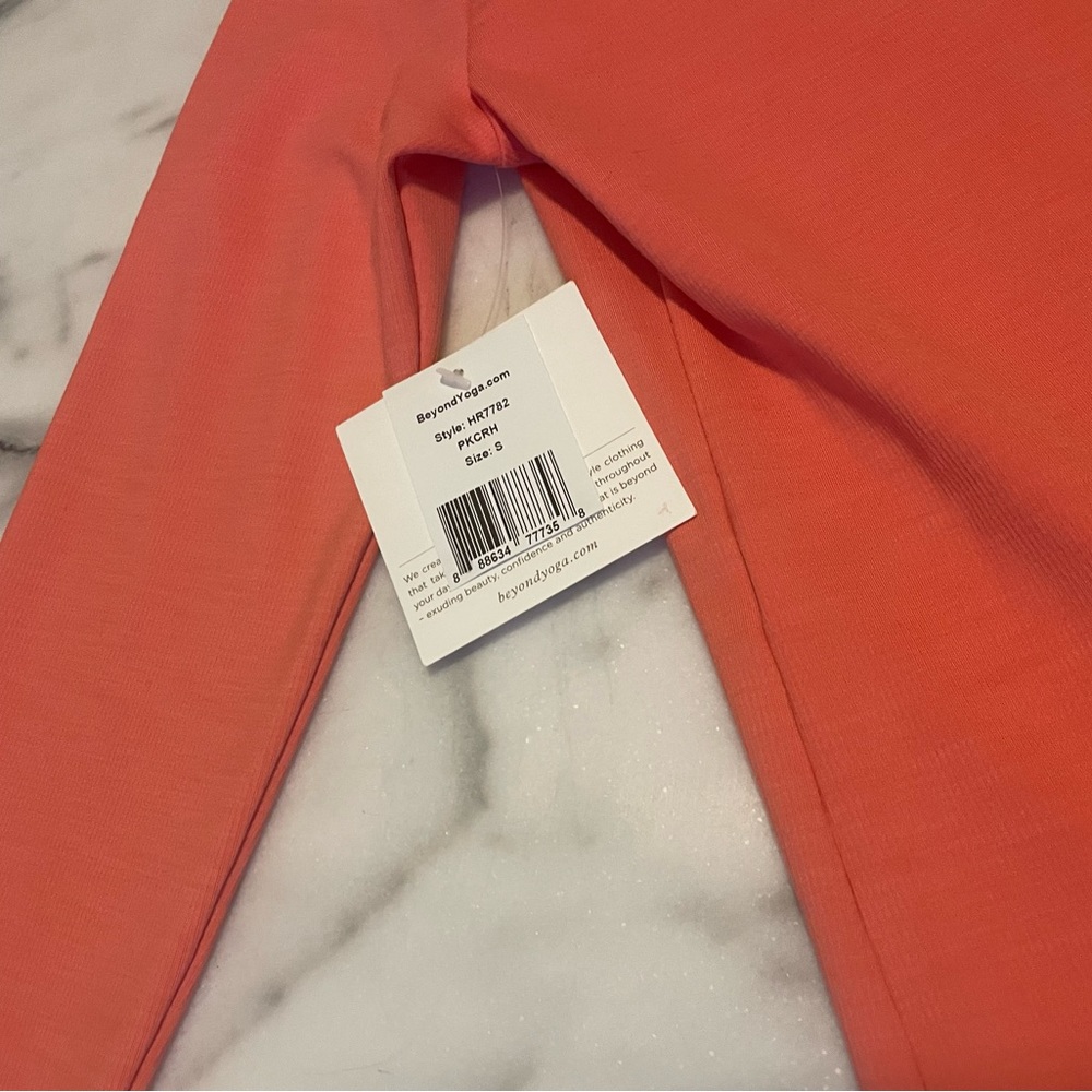 Beyond Yoga Rib Long Sleeve Shirt - Picture 6 of 8